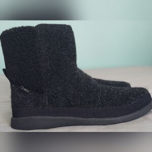 Chaco Womens Black Wool Ankle Boots Women's Size 6 NWT